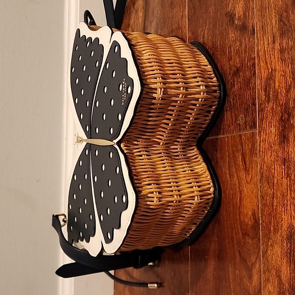 Kate spade wing it butterfly basket purse EUC - Picture 7 of 9